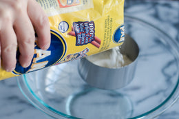 P.A.N. Yellow Corn Flour  (1KG) - LatinMate